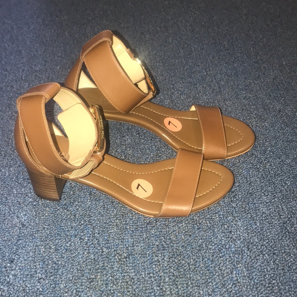 MICHAEL KORS SANDAL HEELS 🤩✨
